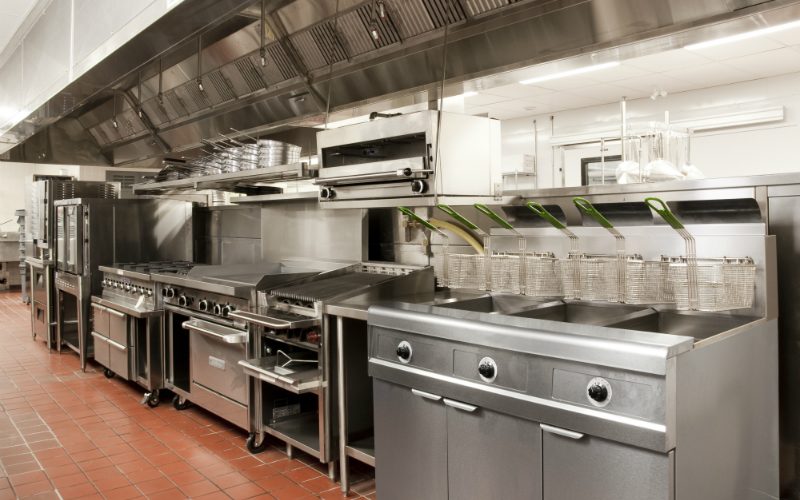 2 Advantages of Acquiring Used Commercial Restaurant Equipment