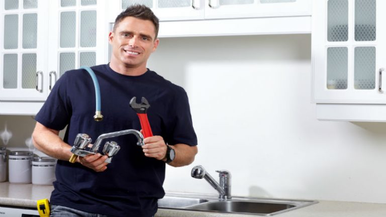 Reasons to Hire Emergency Plumbers in Los Angeles CA